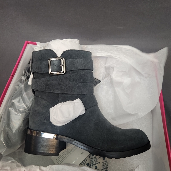 Vince Camuto Motorcycle Mid-Calf Gray Sueded Boot sz 7 - Picture 3 of 8